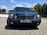 Mercedes E 220-5