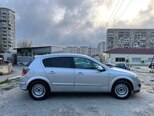Opel Astra-10