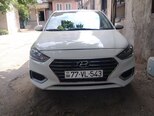 Hyundai Accent-1