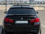 BMW 528-9