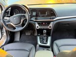 Hyundai Elantra-7