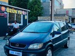 Opel Zafira-2