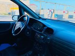 Opel Zafira-9
