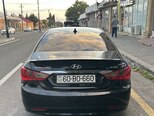 Hyundai Sonata-10