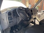 Ford Transit-6