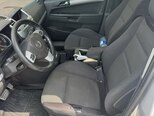 Opel Zafira-6