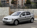 Opel Astra-2