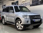 Mitsubishi Pajero-5