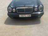 Mercedes E 200-1