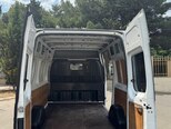 Ford Transit-12