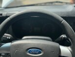 Ford Transit-17