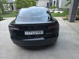 Tesla Model 3-11