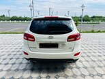 Hyundai Santa Fe-5