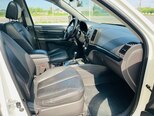 Hyundai Santa Fe-18