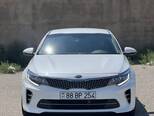 Kia K5-1