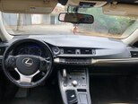 Lexus CT 200h-5