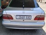 Mercedes E 220-4