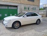 Hyundai Sonata-4