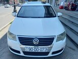 Volkswagen Passat-1