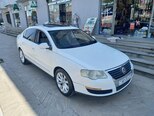 Volkswagen Passat-11