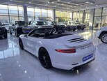 Porsche 911 Carrera 4S-13