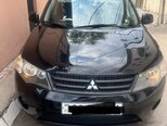 Mitsubishi Outlander-1
