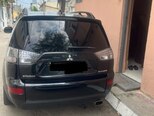 Mitsubishi Outlander-2
