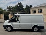 Ford Transit-8