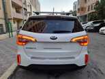 Kia Sorento-21