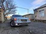 Mercedes E 220-13