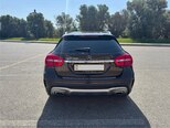 Mercedes GLA 200-6