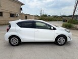 Toyota Aqua-8