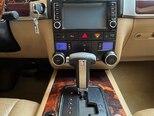 Volkswagen Touareg-10
