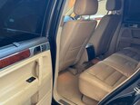 Volkswagen Touareg-14
