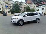 Ford Escape-2