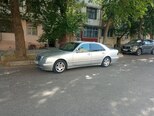 Mercedes E 220-2