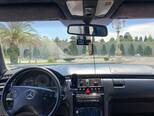 Mercedes E 320-5