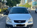 Kia Rio-1