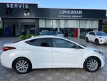Hyundai Elantra-4