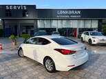 Hyundai Elantra-7
