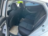 Hyundai Elantra-11