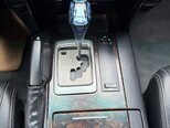 Toyota Land Cruiser-16