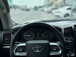 Toyota Land Cruiser-14