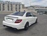 Mercedes C 250-9