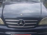 Mercedes ML 320-1
