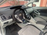 Toyota Prius-20