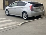 Toyota Prius-11