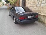 Mercedes E 220-5