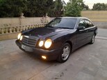 Mercedes E 220-2