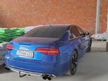 Audi S8-5